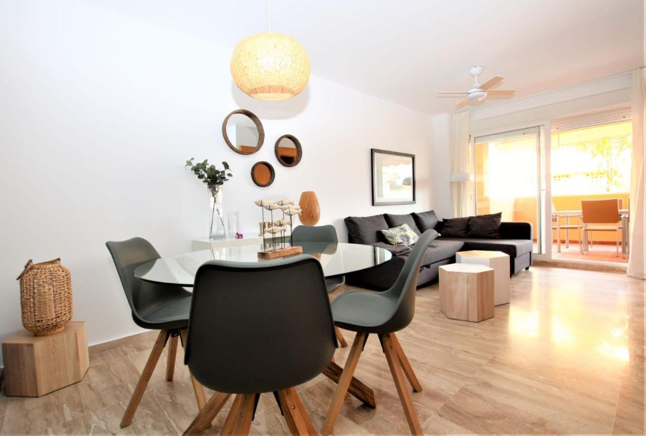 Apartamento Beachfront La Jacaranda Marbella Exterior photo