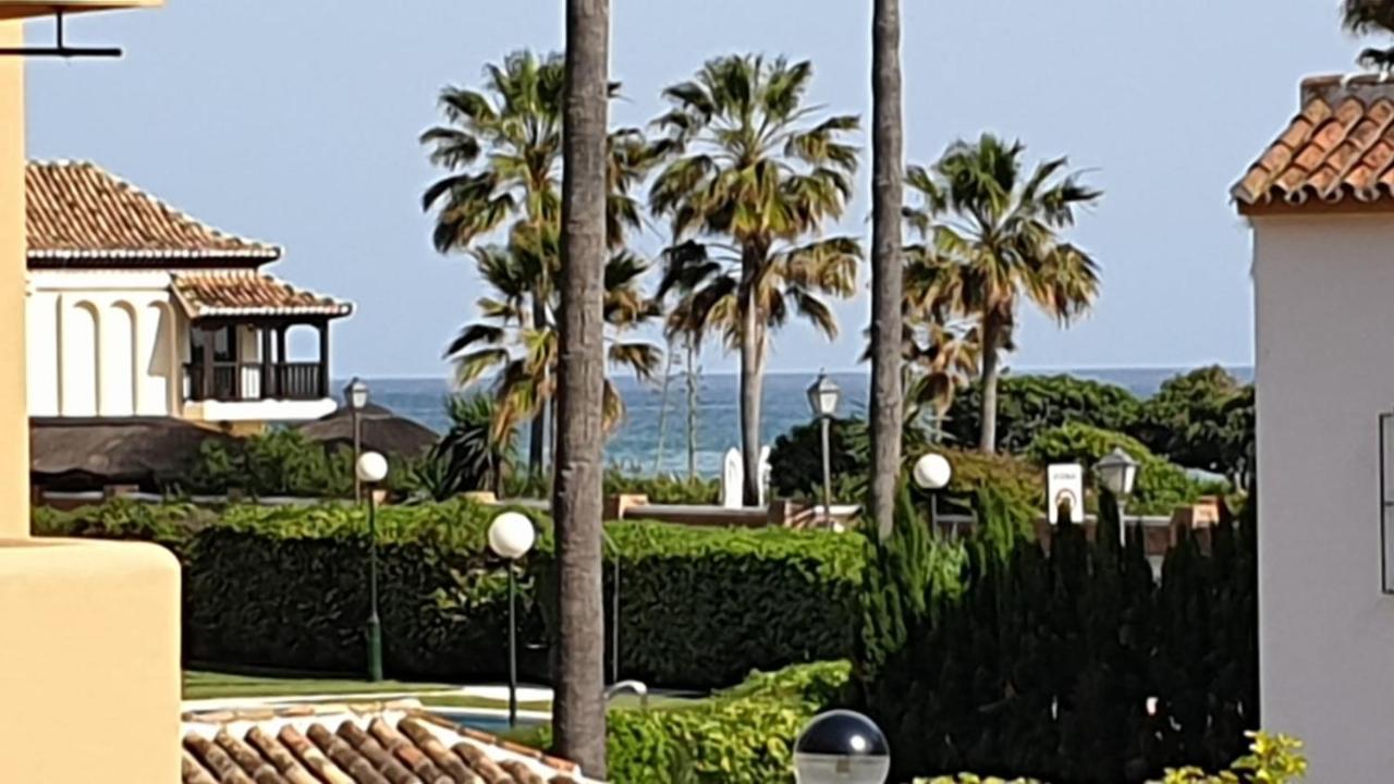 Apartamento Beachfront La Jacaranda Marbella Exterior photo